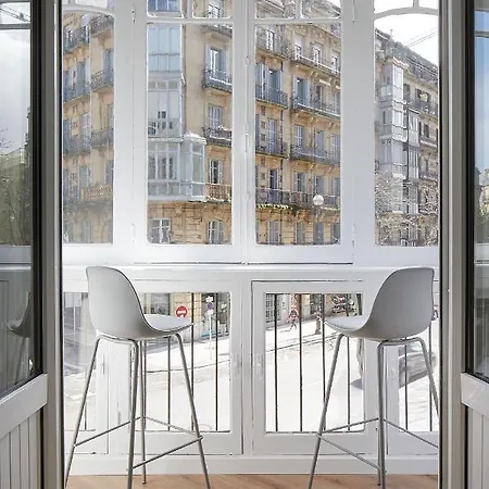 The Collection - Urbieta Ii Apartment *